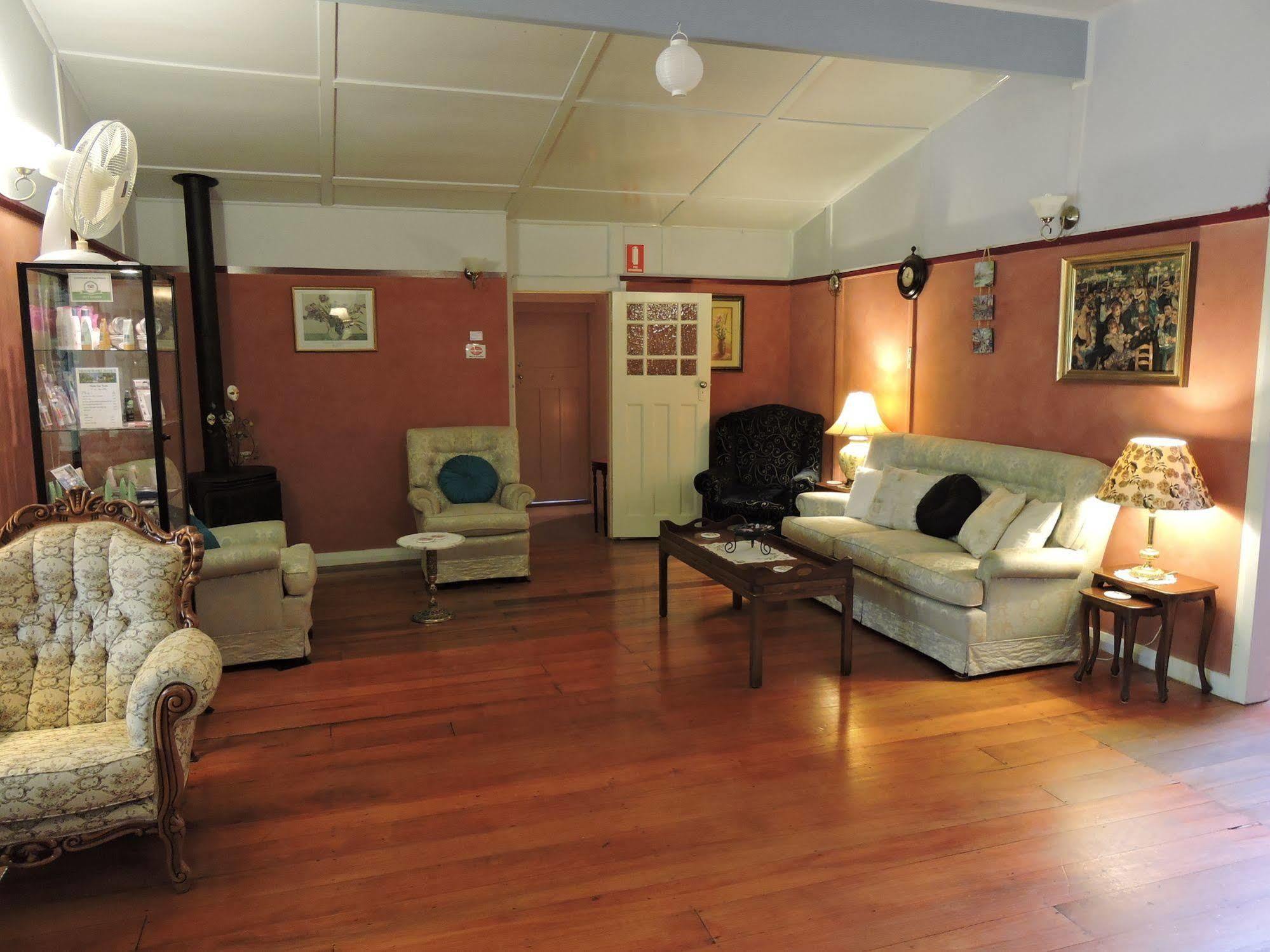 Kubba Roonga Guesthouse - Boutique Luxury Spa Retreat & Gardens - Blue Mountains Blackheath Esterno foto