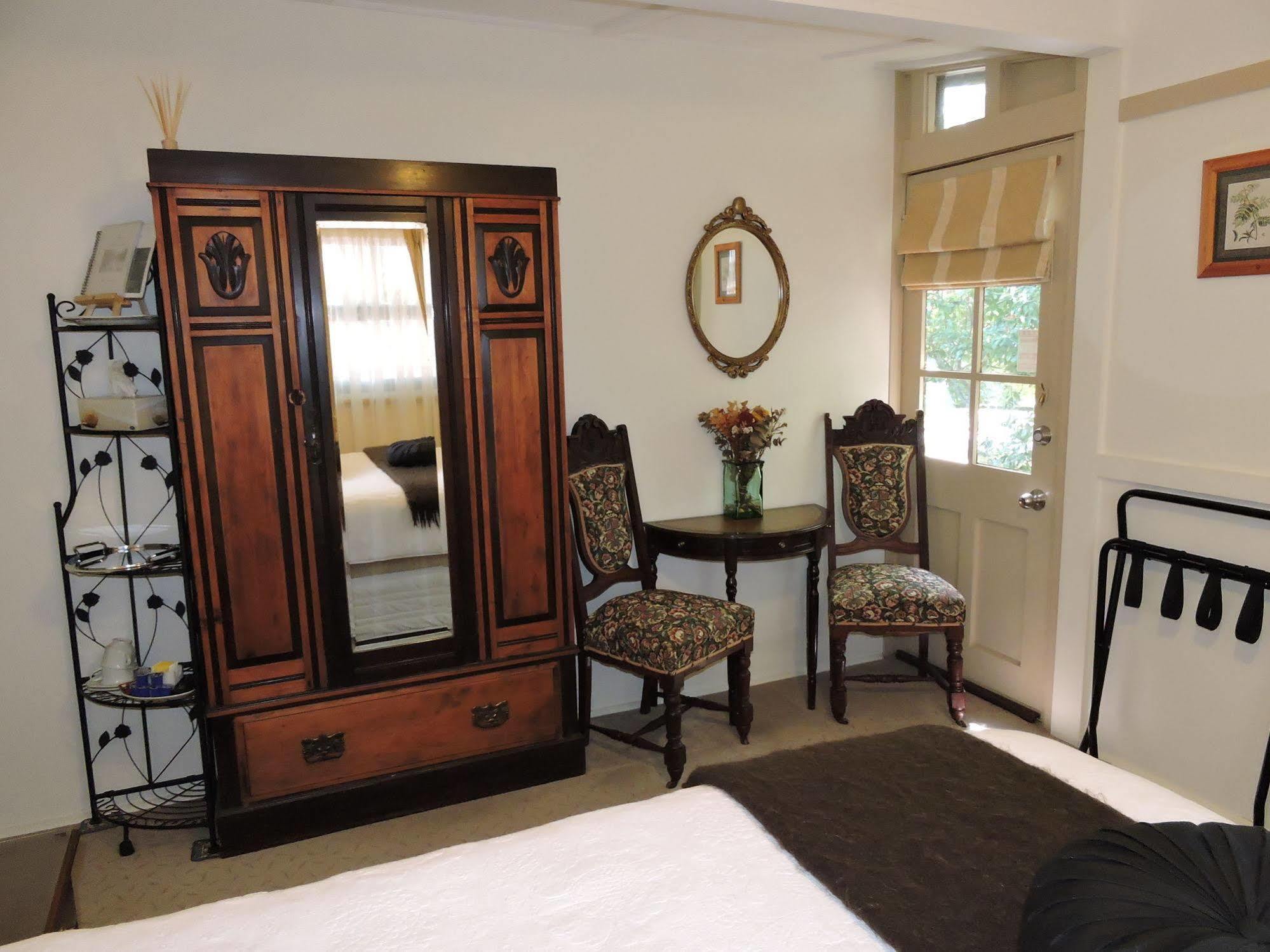 Kubba Roonga Guesthouse - Boutique Luxury Spa Retreat & Gardens - Blue Mountains Blackheath Esterno foto
