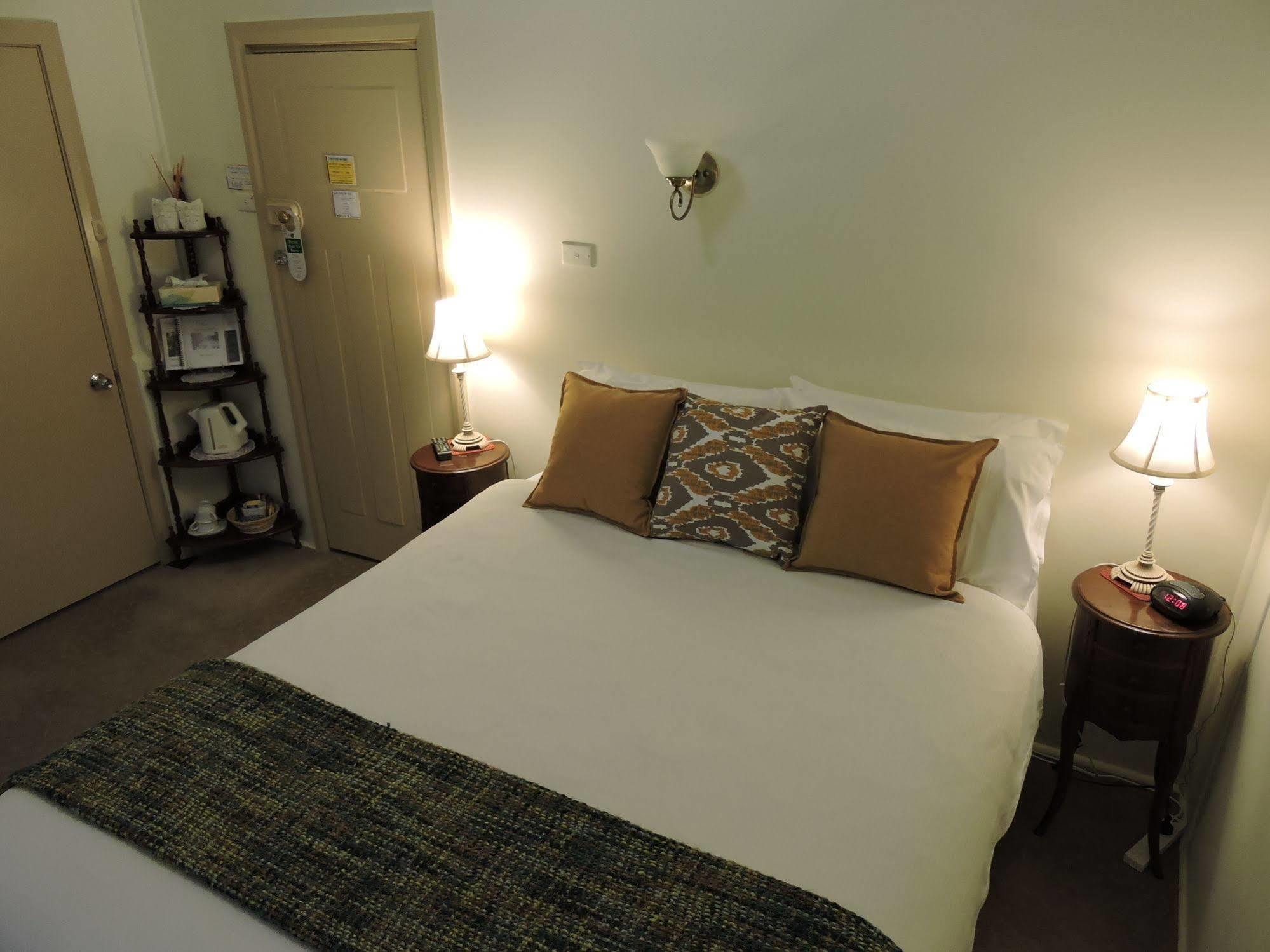 Kubba Roonga Guesthouse - Boutique Luxury Spa Retreat & Gardens - Blue Mountains Blackheath Esterno foto